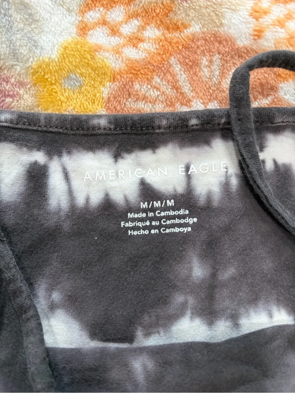 American Eagle Outfitters Black & White Tie-Dye Cropped Cami